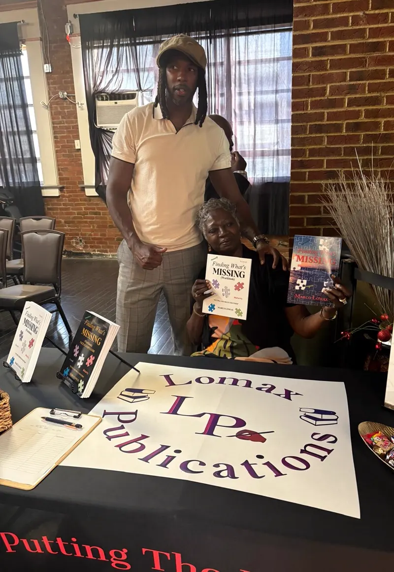 Marco Lomax at a Lomax Publications book signing